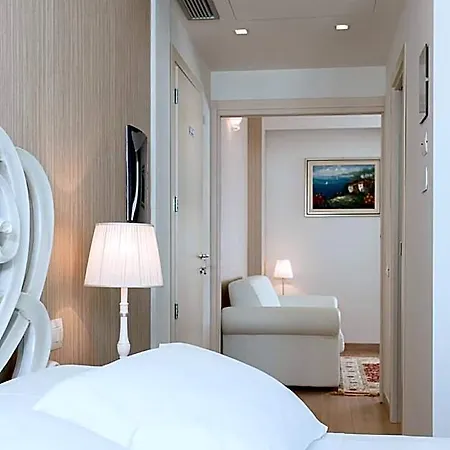 Princier Fine & Hotel