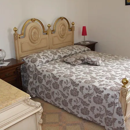 Hotel Princier Fine & 4*