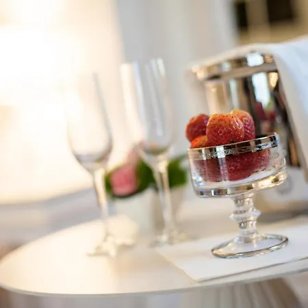 王侯精品度假酒店及水疗中心 里米尼