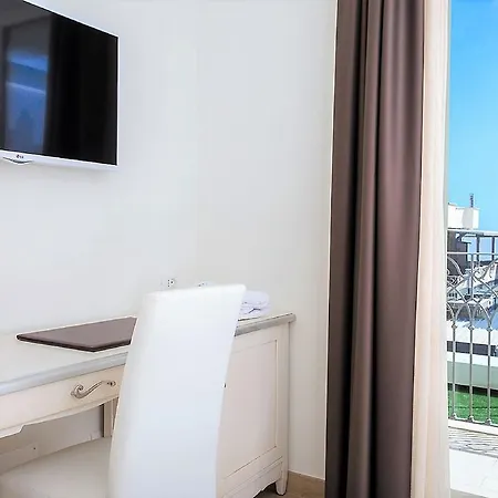 王侯精品度假酒店及水疗中心 里米尼