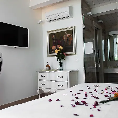 王侯精品度假酒店及水疗中心 4* 里米尼